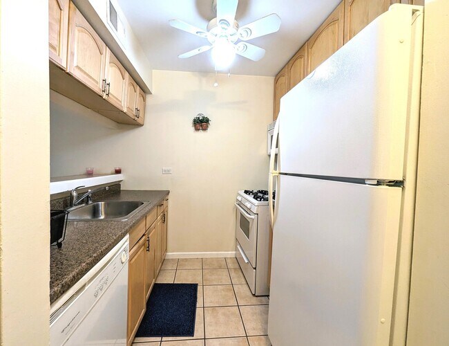 Foto del edificio - 9 Oak Creek Dr
