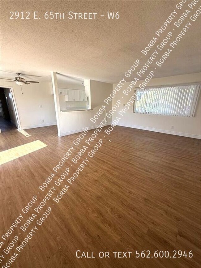 Foto del edificio - 2912 E 65th St