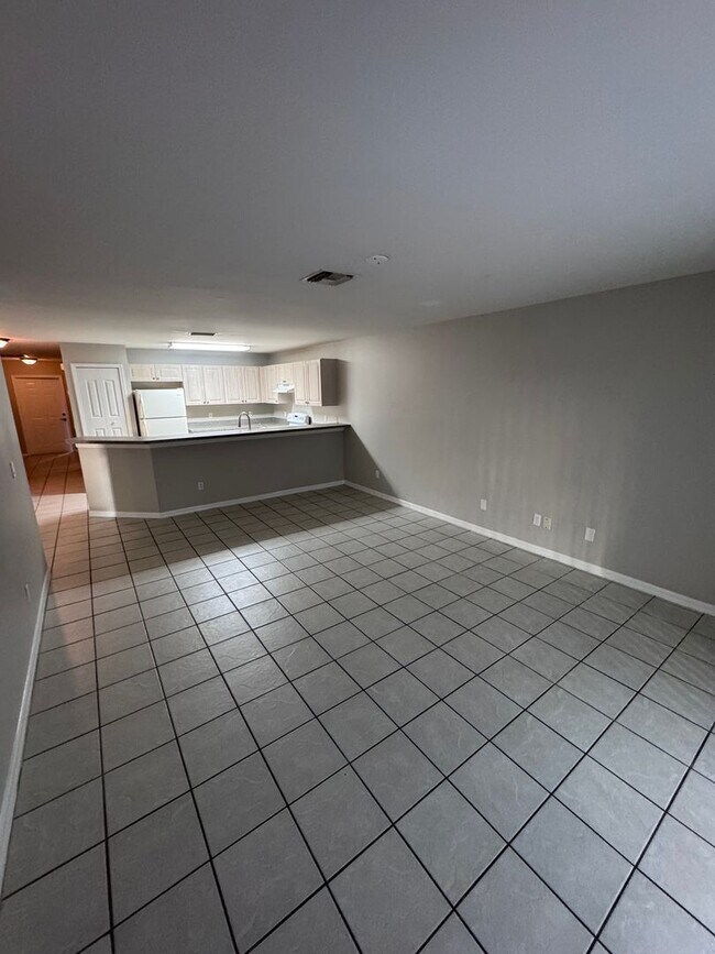 Foto del edificio - 343 Harold Ave S