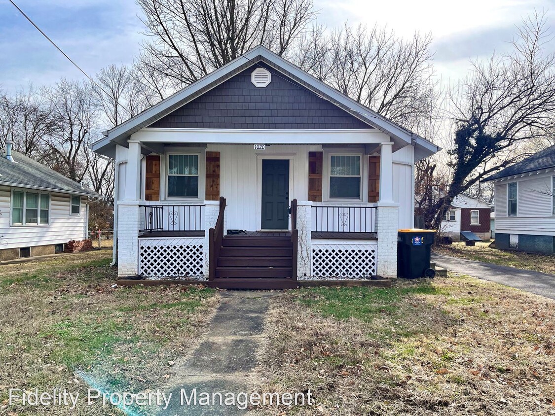 3 br, 2 bath House - 1020 E Delmar Photo