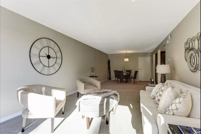Foto del edificio - 1Bd/1Ba with Heated Parking, Stainless Ste...