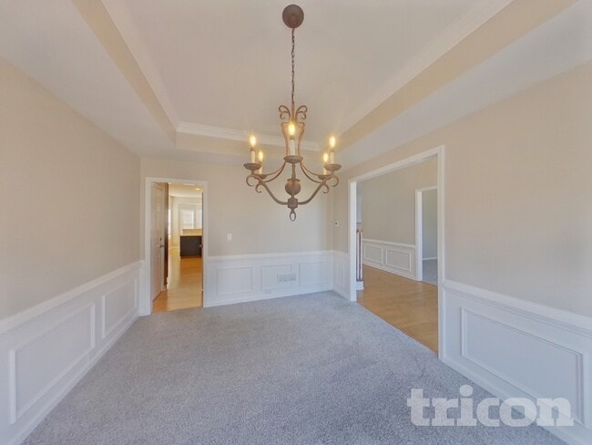 Building Photo - 7180 Thoreau Cir