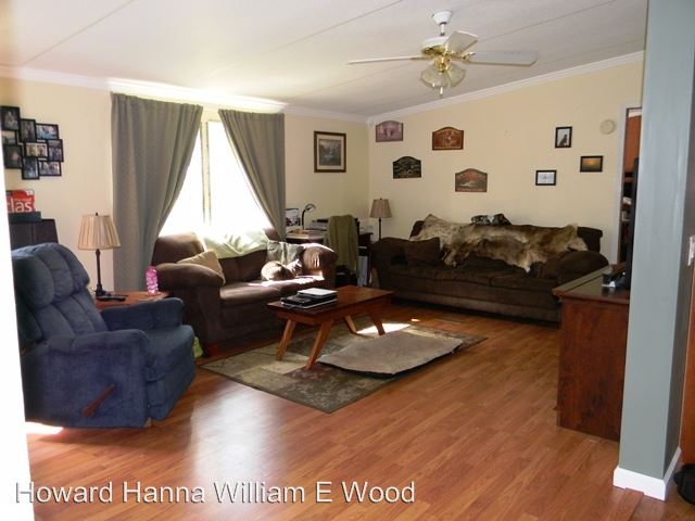 Building Photo - 140 Ranchland Dr