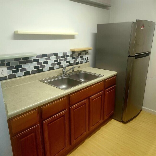 Foto del edificio - 1700 SW 16th Ct