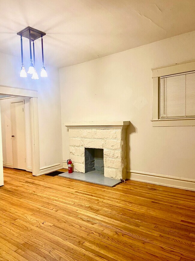 Foto del edificio - 1432 12th St S