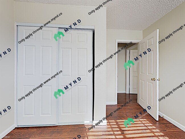 Foto del edificio - 3 br, 1.5 bath House - 343 Smithridge Park