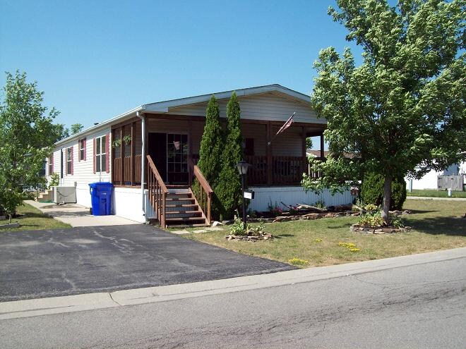 Primary Photo - 1348 Fernwood Dr