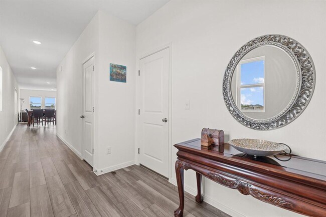 Foto del edificio - 1003 Sika Cv