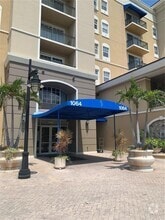 Building Photo - 1064 N Tamiami Trl
