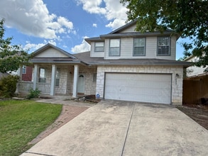 Building Photo - 7414 Carriage Bay