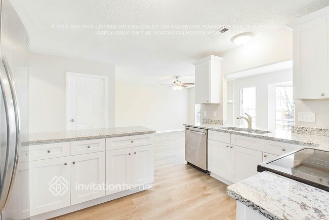 Building Photo - 9412 Charolais Ln