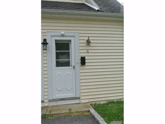 Building Photo - 49 Landing Ave