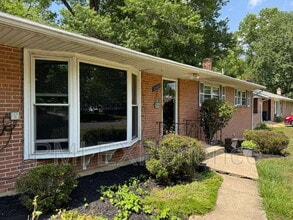 Building Photo - 6405 Roberts Dr