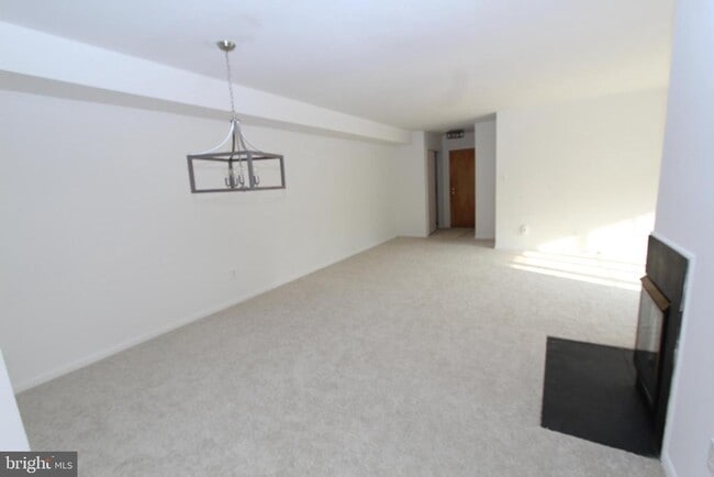 Building Photo - 101 Claridge Ct