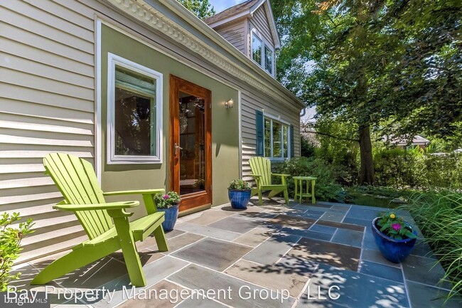 Foto del edificio - 4 br, 3.5 bath House - 36 E Melrose Ave