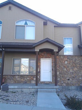 Building Photo - 1562 W 300 S