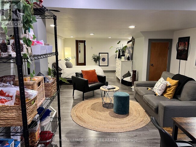 Photo du bâtiment - 203 Caledonia Rd