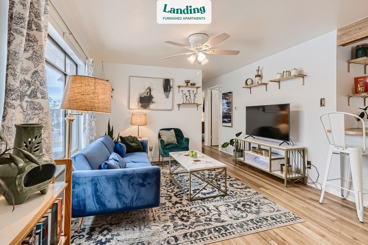 Foto principal - 6738 Eaton St