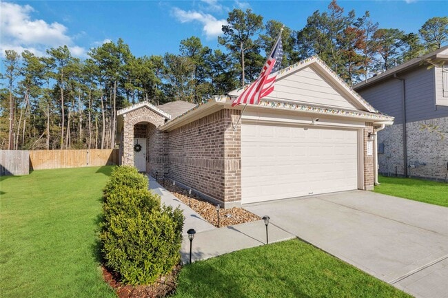 Building Photo - 24034 Sunview Vly Dr