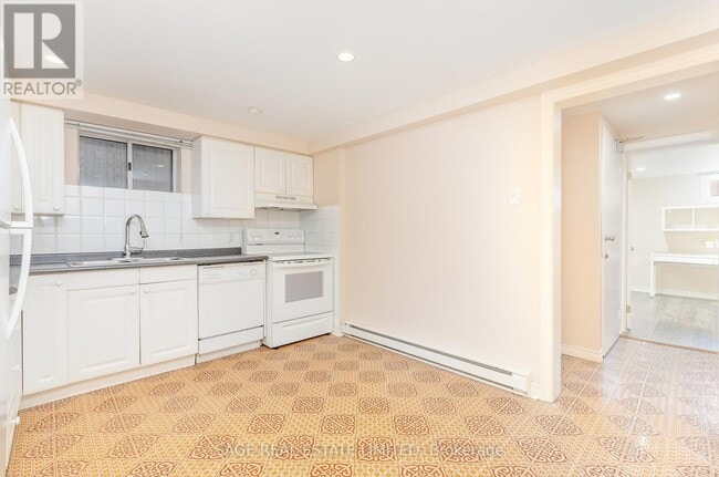 Building Photo - 1 Forty First St