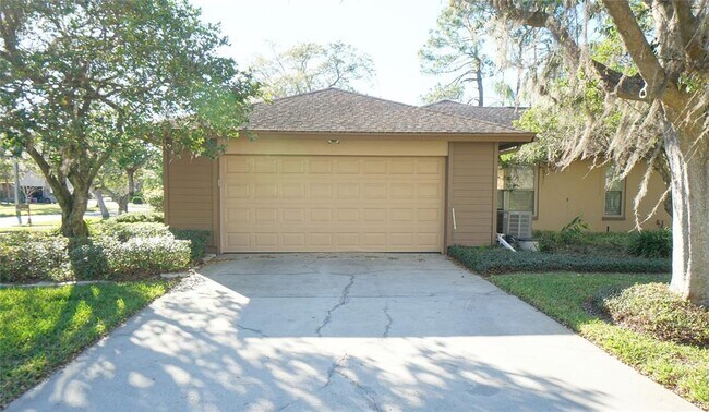 Foto del edificio - 4201 Golf Point Ct