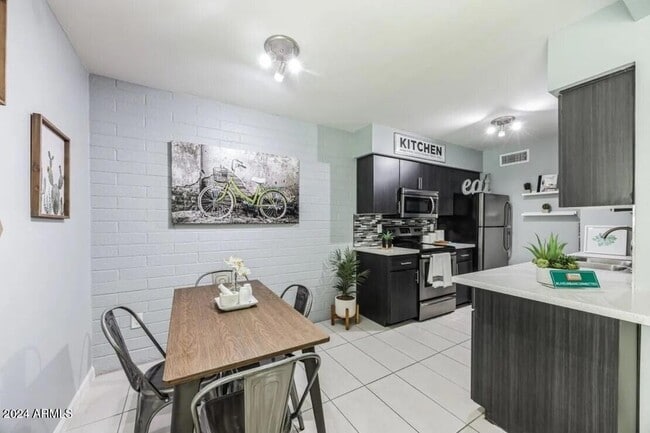 Photo - 1220 N 44th St Apartment