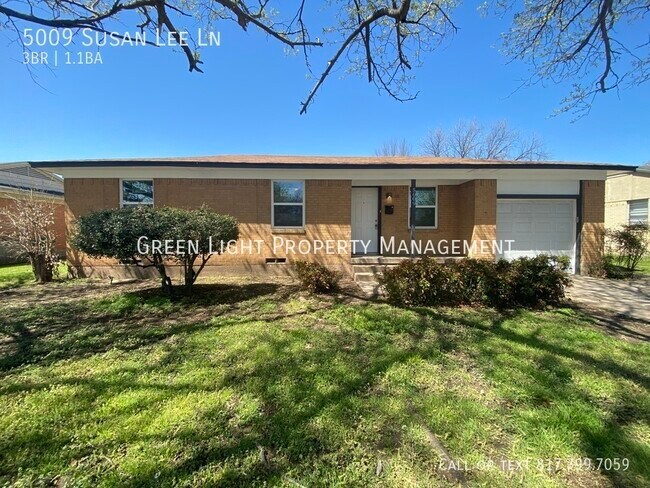 Building Photo - 5009 Susan Lee Ln