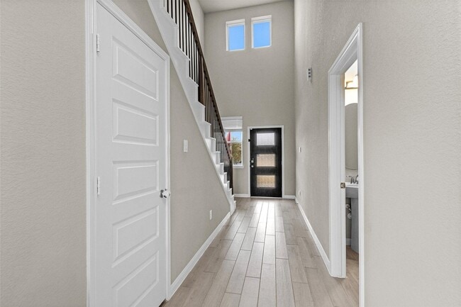 Foto del edificio - 18503 Sunrise Maple Dr