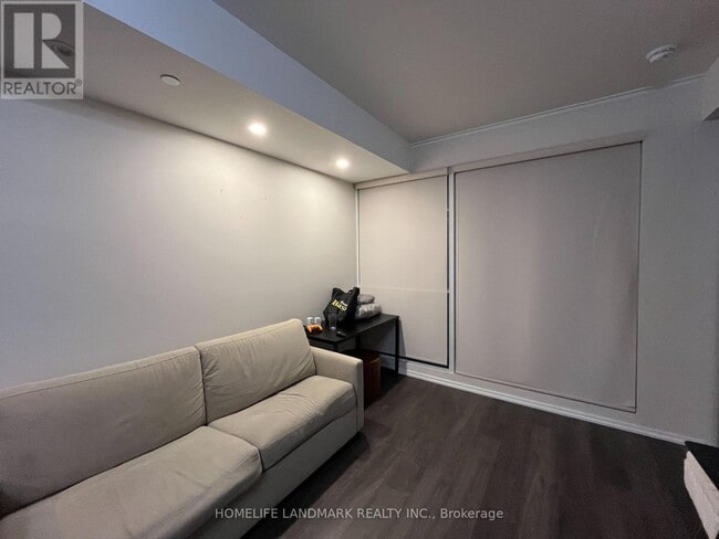 Photo du bâtiment - 70 Temperance St