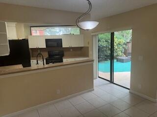Foto del edificio - 8255 Severn Dr