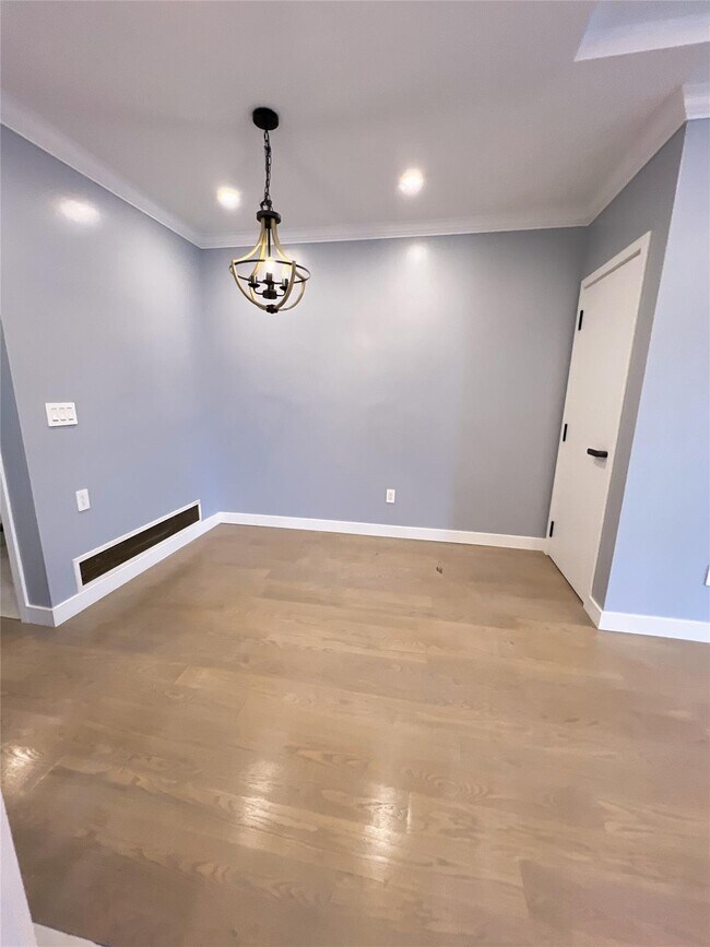 Foto del edificio - 215-6 40th Ave