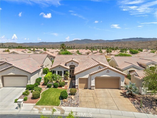 Foto del edificio - 78688 Sunrise Canyon Ave