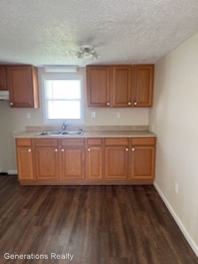 Foto del edificio - 1 br, 1 bath House - 769 Windsor Street