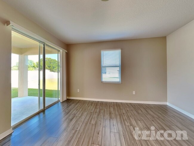 Foto del edificio - 4513 Breccia Ln