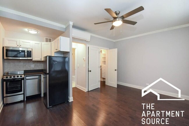 Photo - 640 West Wrightwood Avenue #201 Apartment