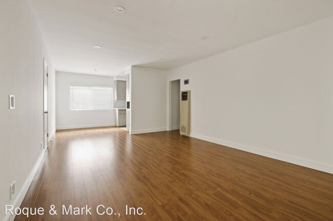 Building Photo - 1 br, 1 bath Apartment - 827 15th Street 8...