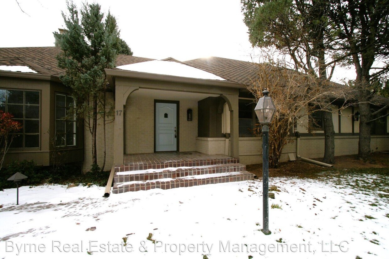 Primary Photo - 4 br, 5 bath House - 17 Crossland Rd