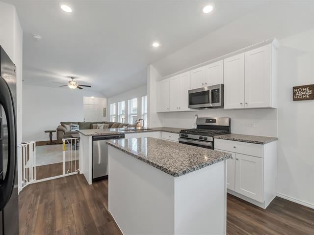 Foto del edificio - 2913 Meadowlands Dr