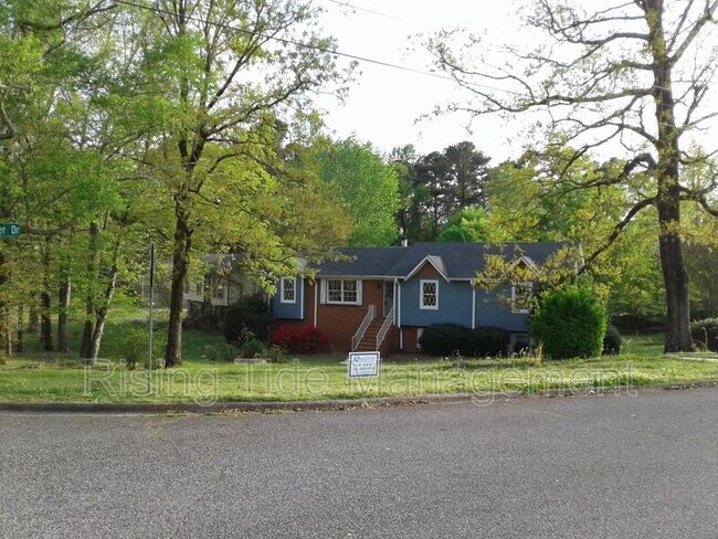 Foto del edificio - 1001 Christopher Dr