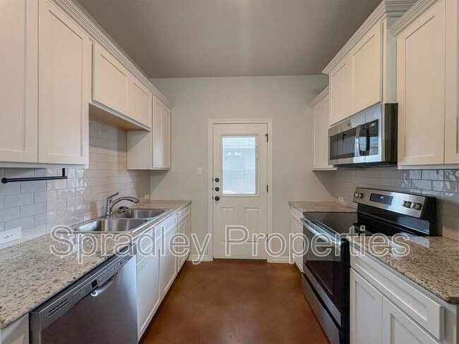Building Photo - 206A Sparrow Cove