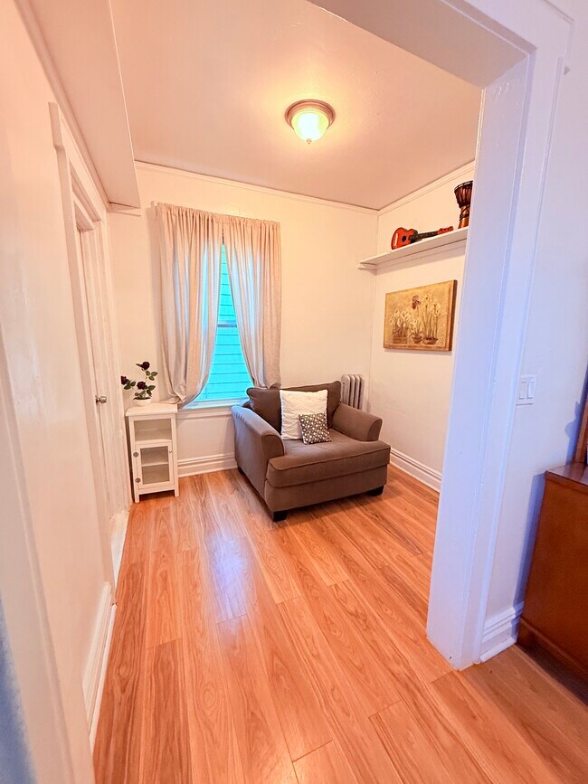 Foto del edificio - 52 Brookdale Ave