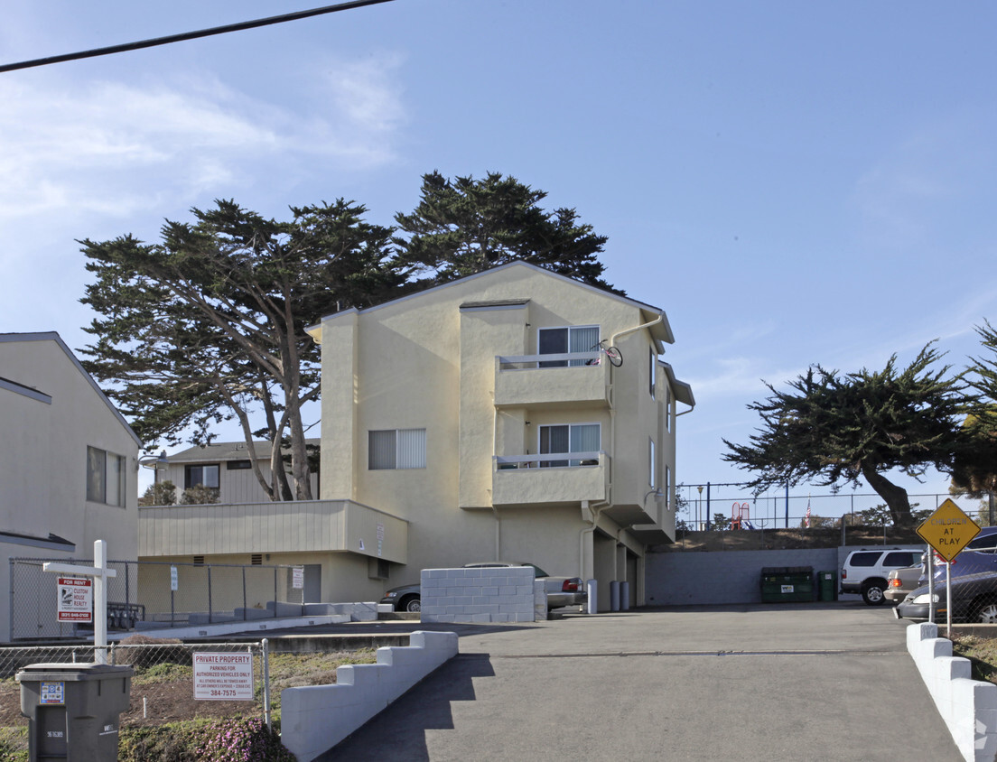 Palm - Palm Apartments