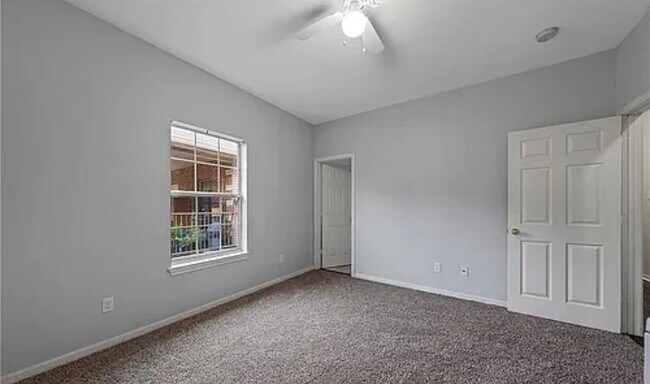 Foto del edificio - 1925 S 17th St