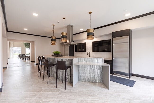 Interior Photo - The Emery