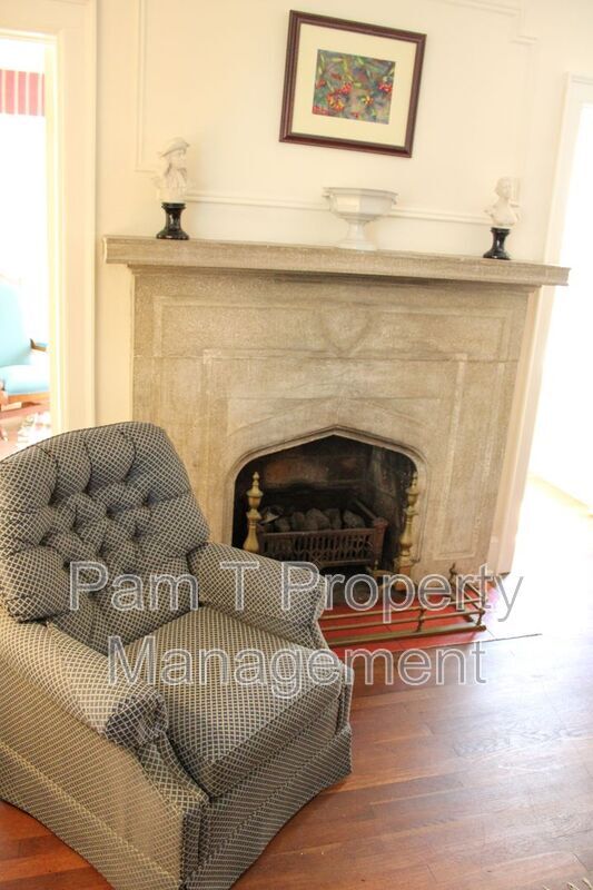 Foto del edificio - 629 E 46th St