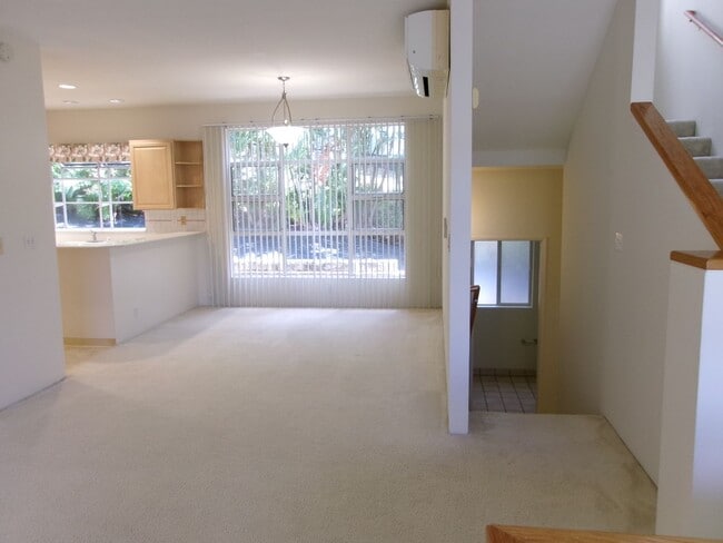 Building Photo - Moanalua Village #1C