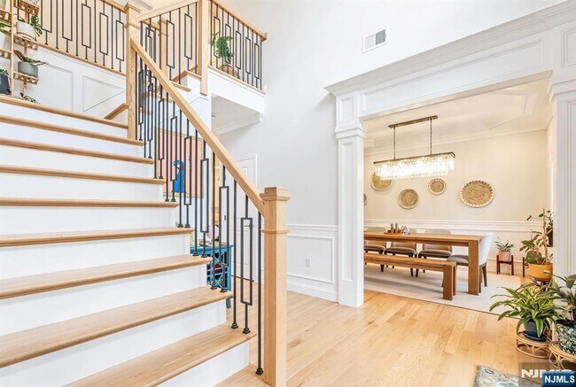 Foto del edificio - 765 6th Ave