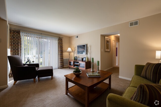 Interior Photo - Foxborough Estates