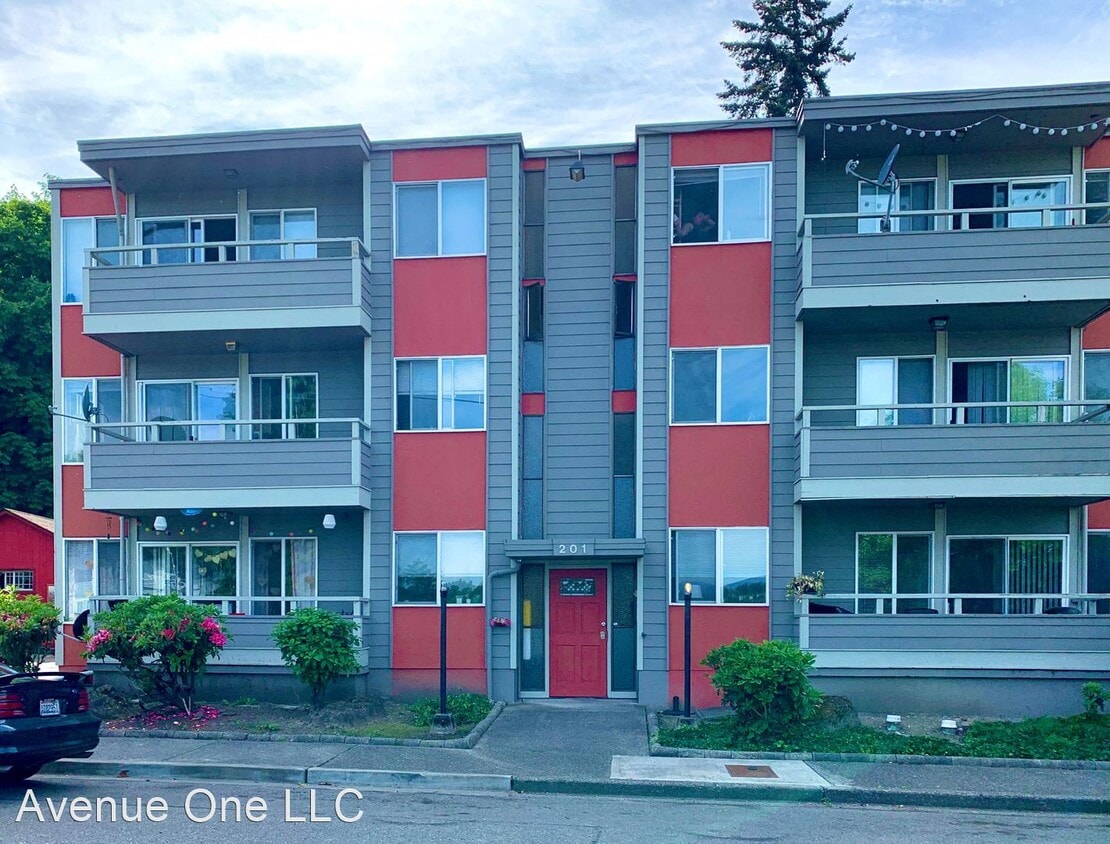 Primary Photo - 201 Taylor Ave NW