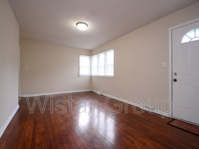 Building Photo - 7524 Sherman Dr